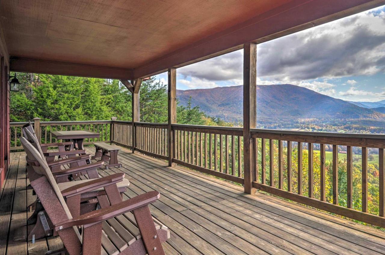 Smoky Mountain Retreat With Hot Tub, Arcade Games Villa Pigeon Forge Exterior photo